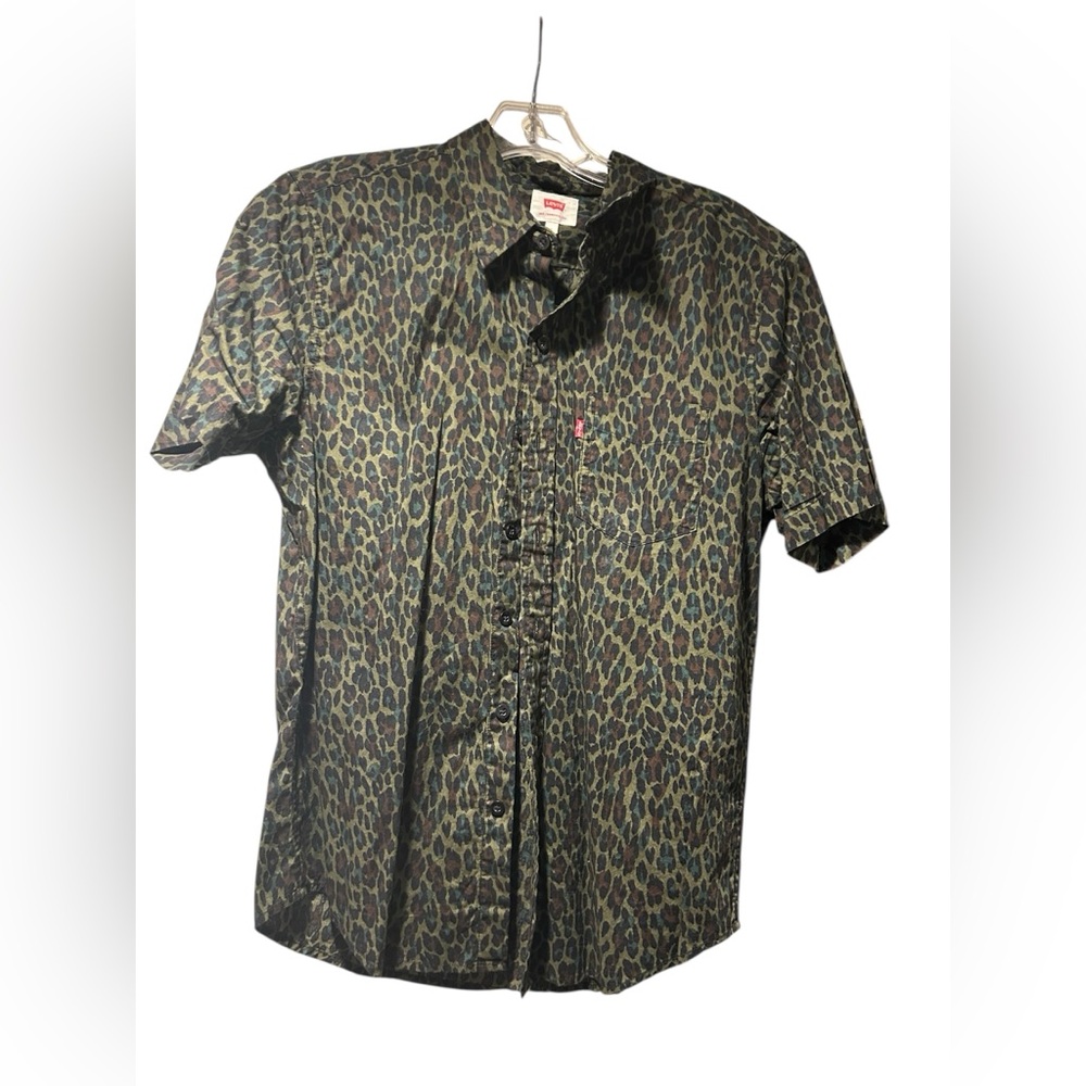 NWT - MEN’S LEVIS SHORT SLEEVE BUTTONDOWN SHIRT - SZ SMALL